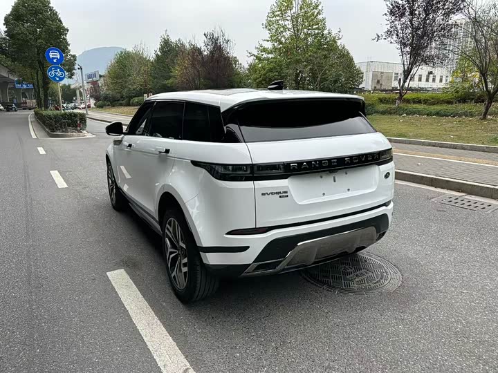 Фото 3 - Land Rover Range Rover Evoque L