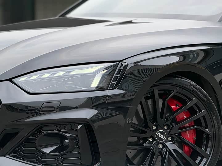 Фото 2 - Audi RS 5