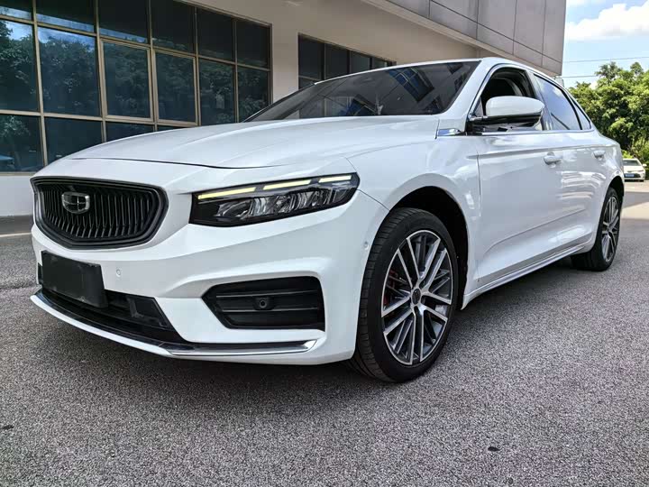 Фото 1 - Geely Preface