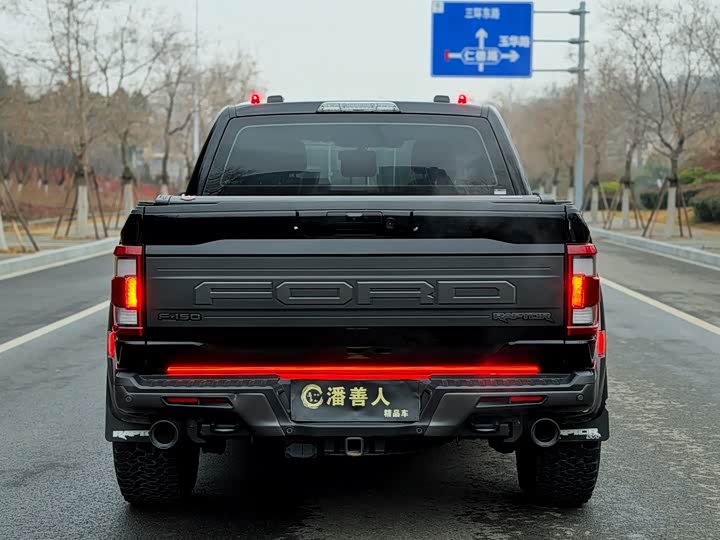 Фото 6 - Ford F-150 Raptor