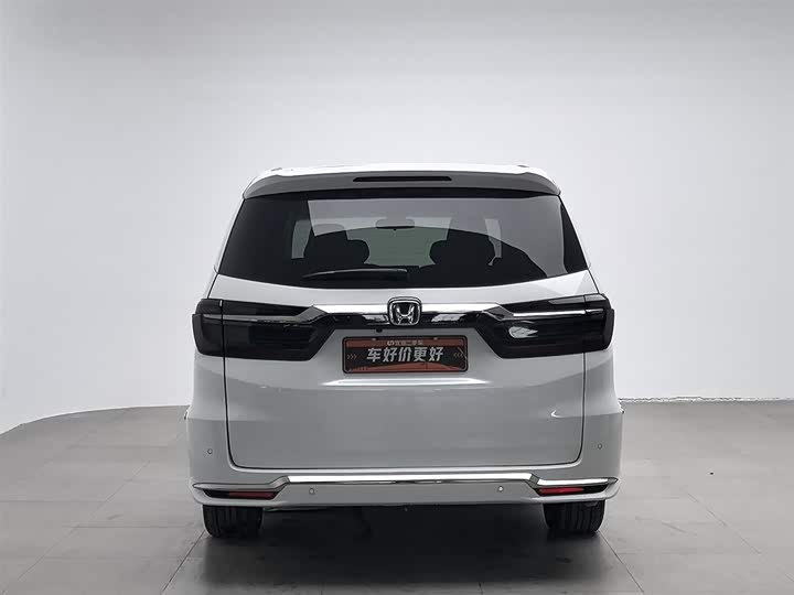 Фото 4 - Honda Elysion