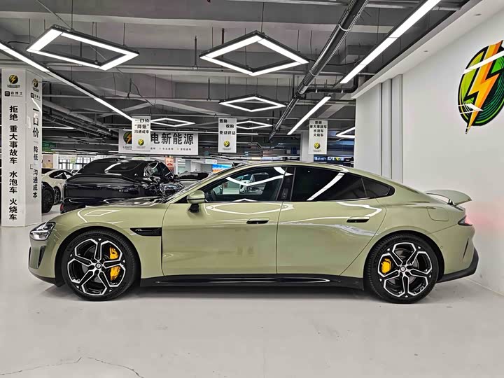 Фото 4 - Xiaomi SU7