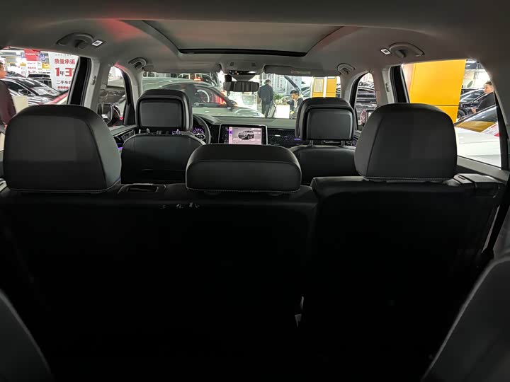 Фото 7 - Volkswagen Teramont Pro