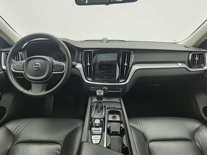 Фото 5 - Volvo S60