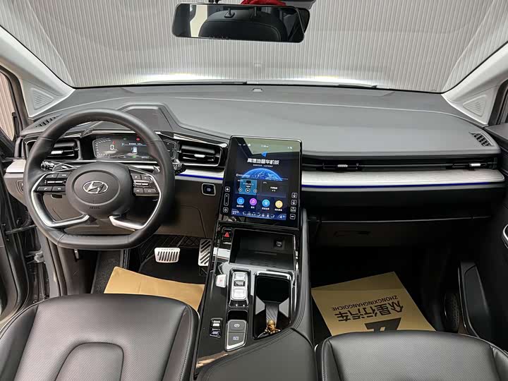 Фото 8 - Hyundai Custo