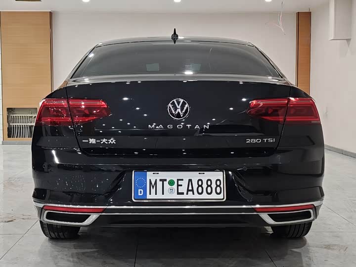 Фото 5 - Volkswagen Magotan