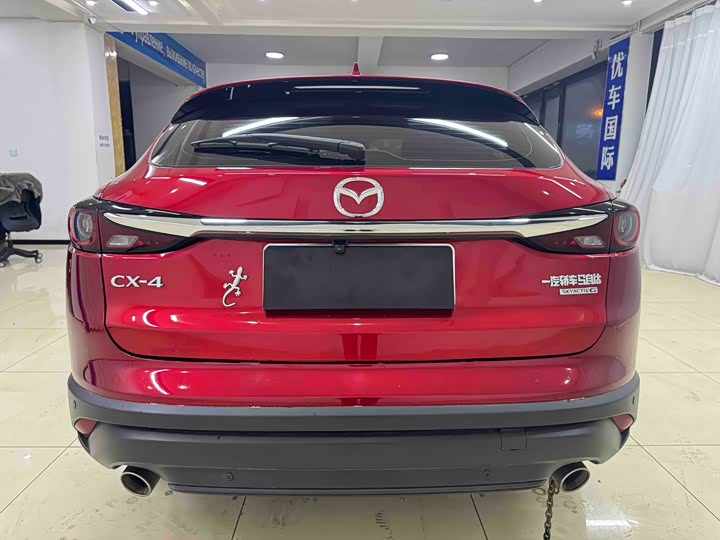 Фото 5 - Mazda CX-4