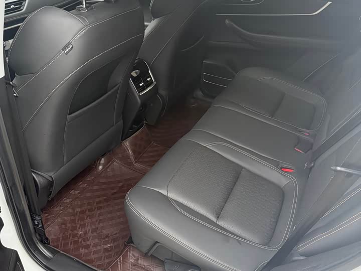 Фото 5 - Chery Tiggo 8