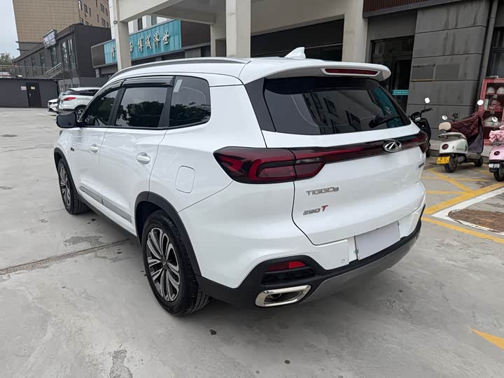 Фото 7 - Chery Tiggo 8