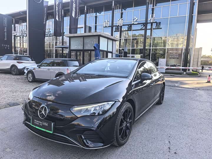 Фото 1 - Mercedes-Benz EQE