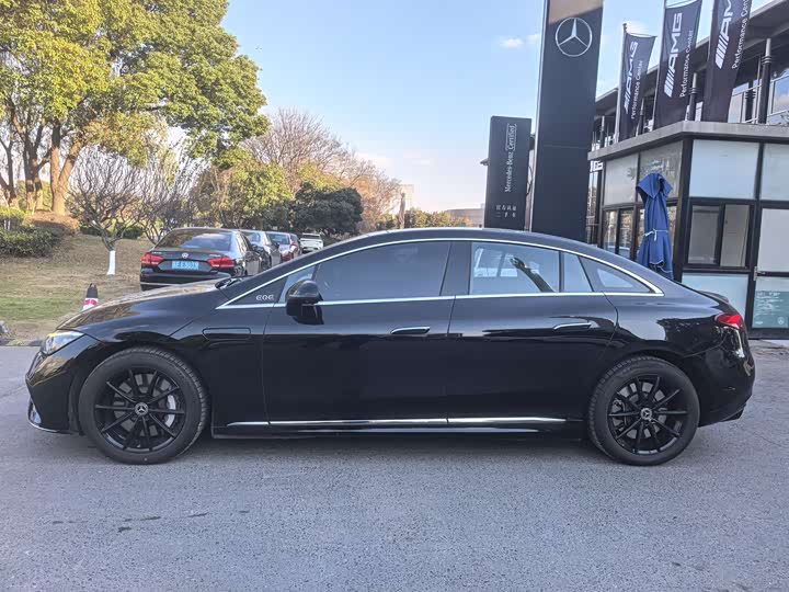 Фото 4 - Mercedes-Benz EQE