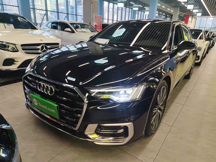 Фото 1 - Audi A6L