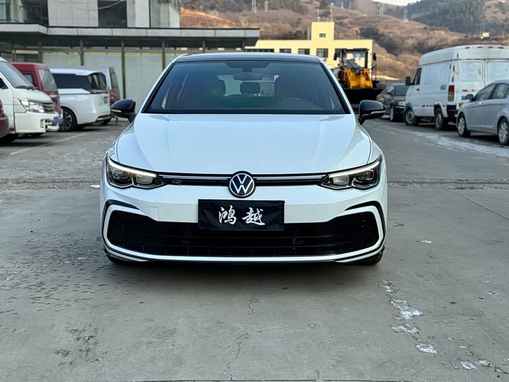 Фото 3 - Volkswagen Golf