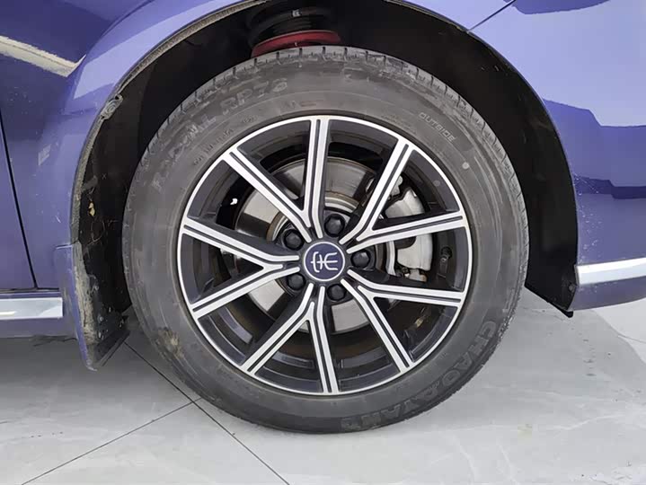 Фото 6 - BYD Song Max Hybrid