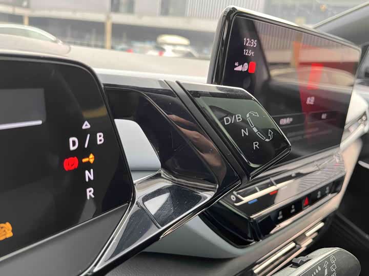 Фото 8 - Volkswagen ID.4 X