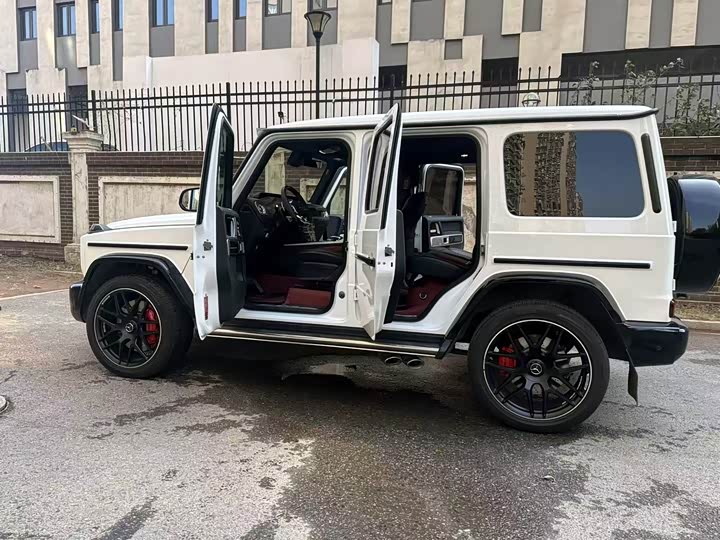 Фото 5 - Mercedes-Benz G-Class AMG