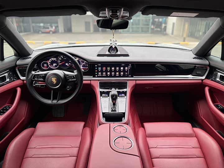 Фото 5 - Porsche Panamera