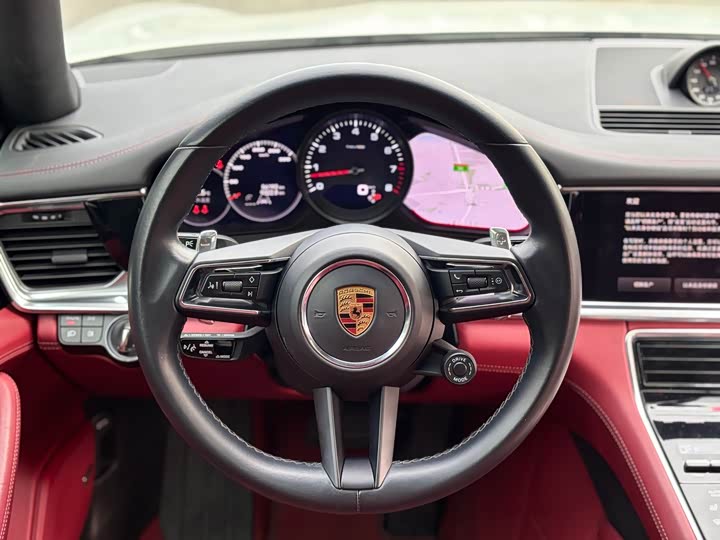 Фото 8 - Porsche Panamera