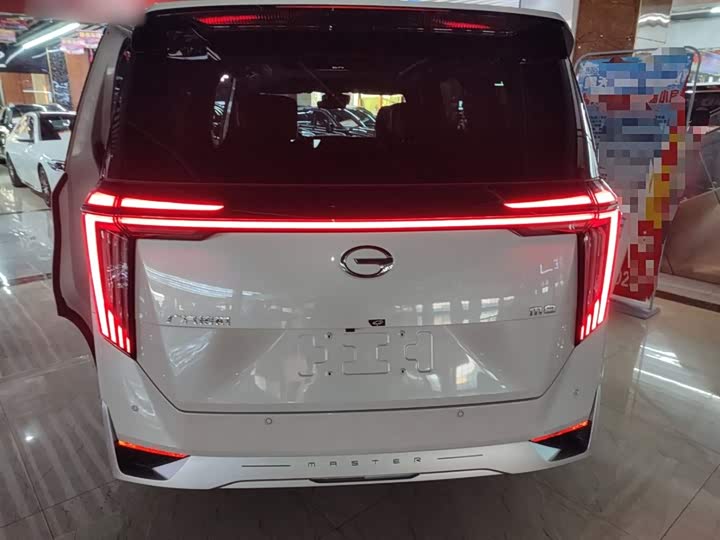 Фото 6 - GAC Trumpchi M8