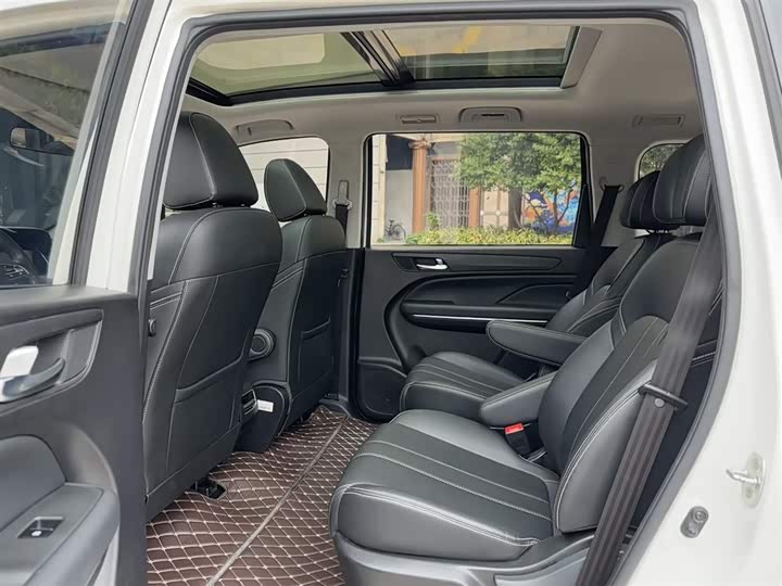 Фото 9 - GAC Trumpchi M6