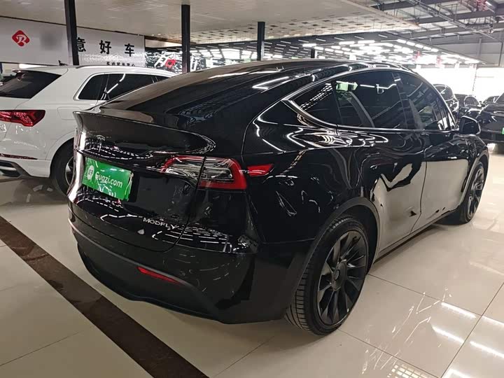 Фото 7 - Tesla Model Y