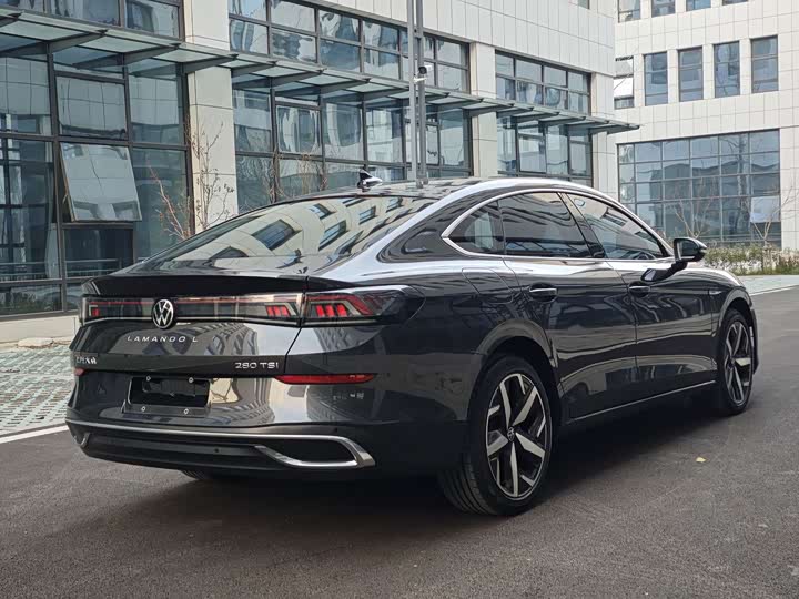 Фото 4 - Volkswagen Lamando L