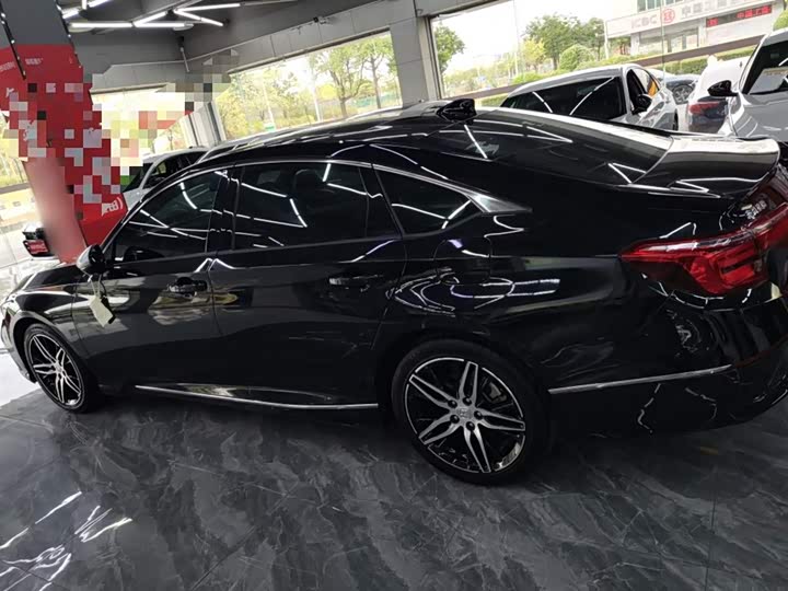 Фото 5 - Honda Inspire