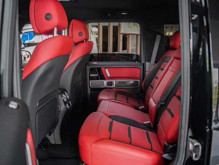 Фото 3 - Mercedes-Benz G-Class AMG