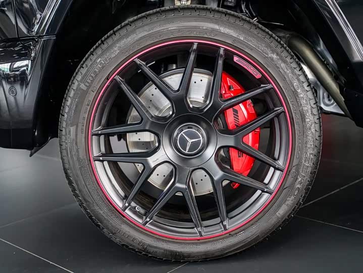 Фото 7 - Mercedes-Benz G-Class AMG