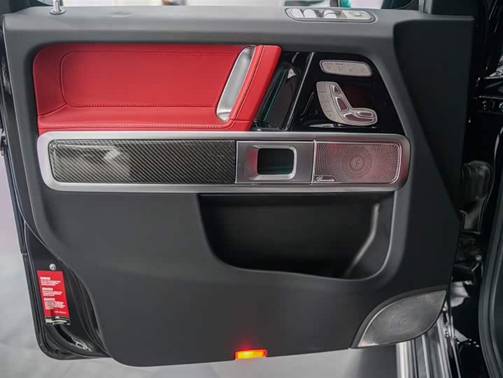 Фото 9 - Mercedes-Benz G-Class AMG