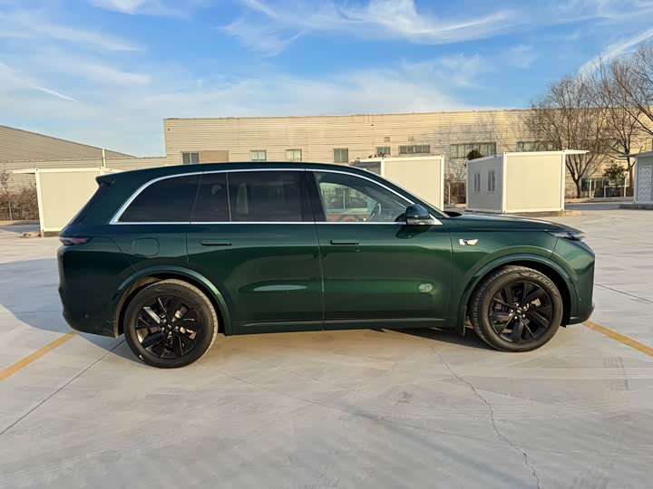 Фото 8 - LiXiang L8