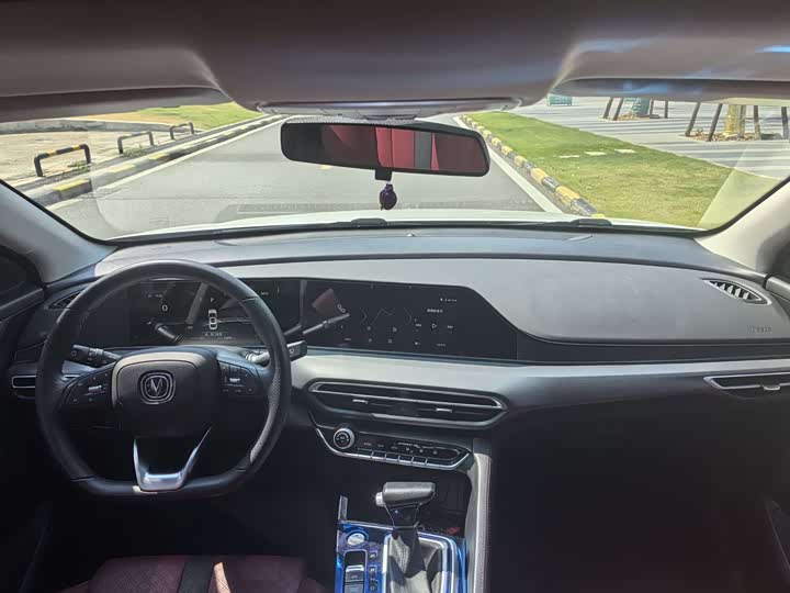 Фото 4 - Changan Eado Plus