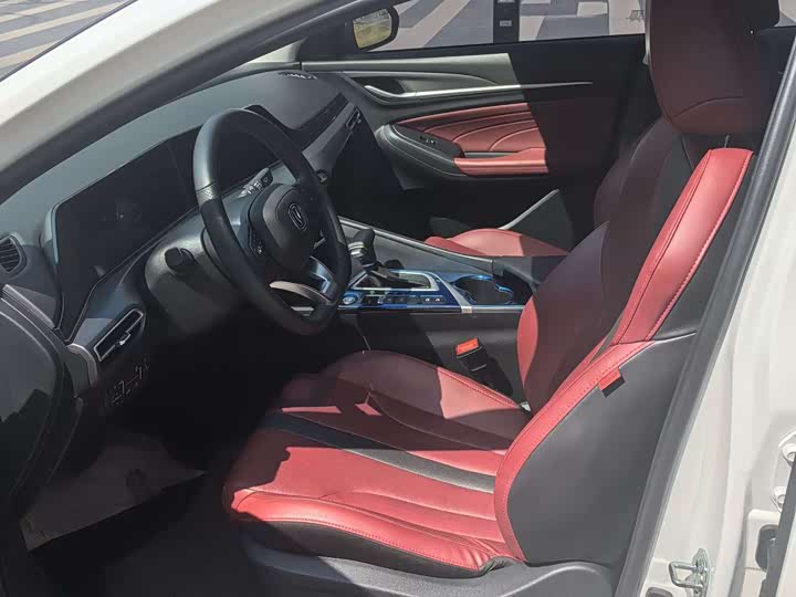 Фото 5 - Changan Eado Plus