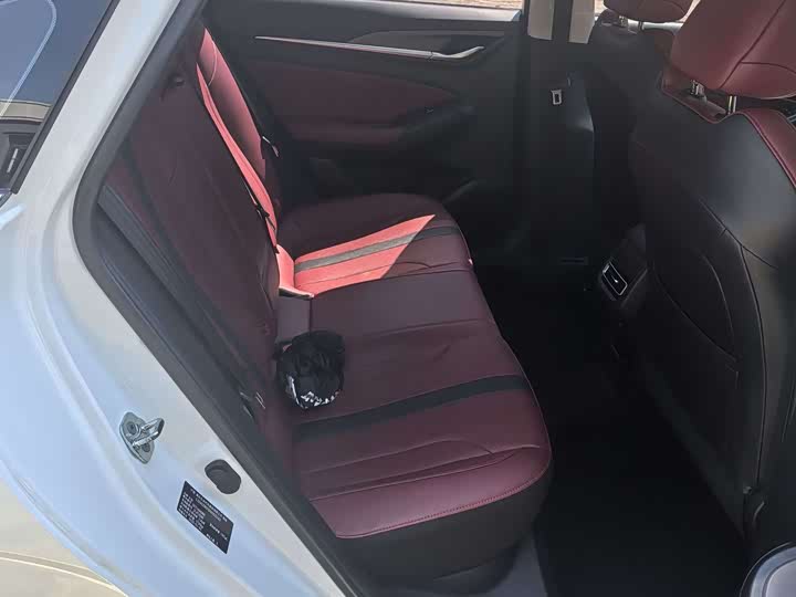 Фото 6 - Changan Eado Plus