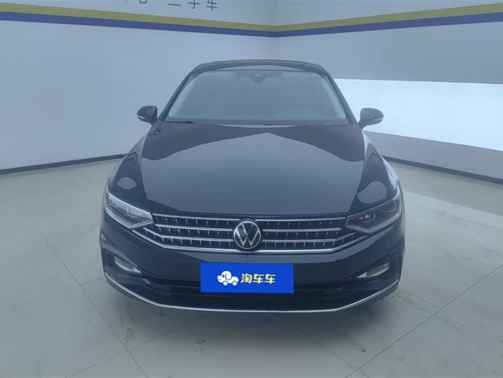 Фото 2 - Volkswagen Magotan