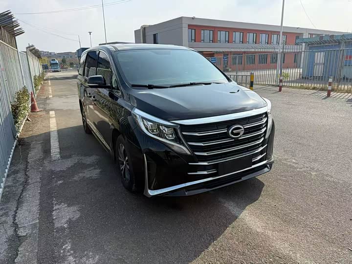 Фото 3 - GAC Trumpchi M8