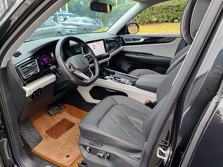 Фото 7 - Volkswagen Teramont Pro