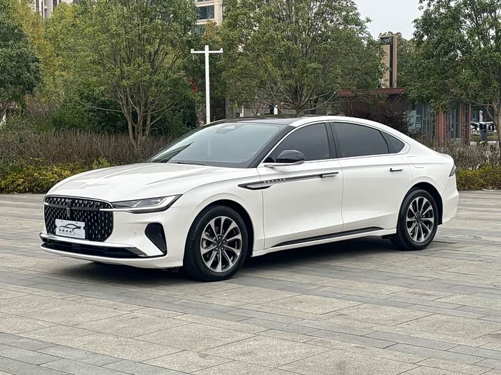 Фото 2 - Lincoln Z (Zephyr)