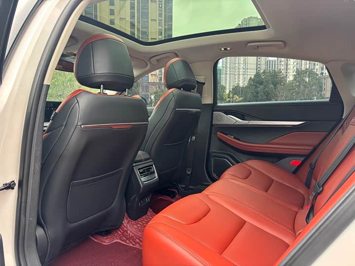 Фото 6 - Lincoln Z (Zephyr)