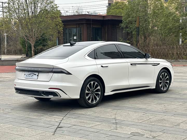 Фото 8 - Lincoln Z (Zephyr)