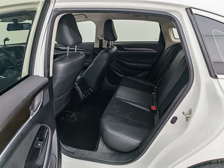 Фото 6 - GAC Trumpchi GA6