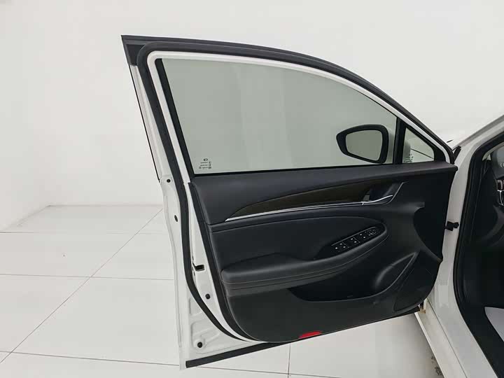 Фото 7 - GAC Trumpchi GA6