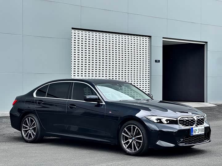 Фото 4 - BMW 3 Series