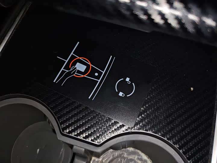 Фото 9 - Tesla Model Y