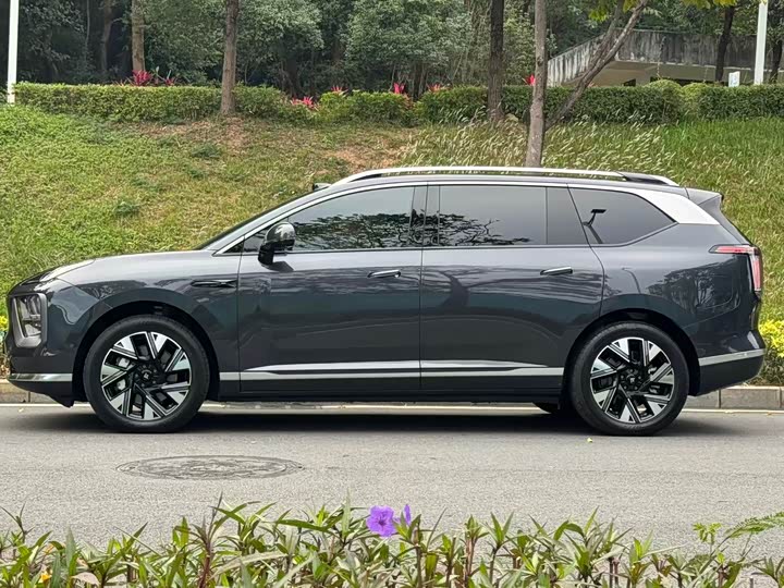 Фото 2 - GAC Hyptec HL