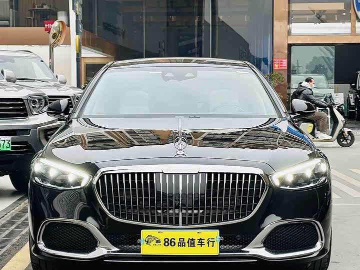Фото 2 - Mercedes-Benz Maybach S-Class