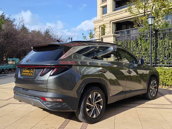 Фото 6 - Hyundai Tucson L