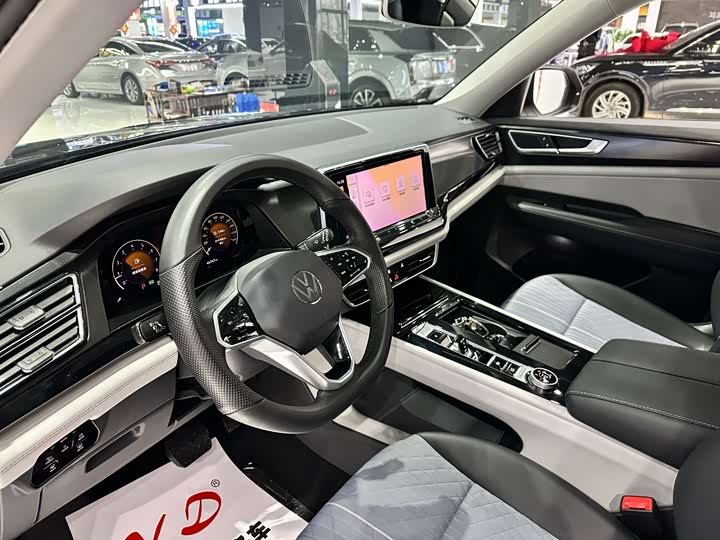 Фото 4 - Volkswagen Teramont Pro