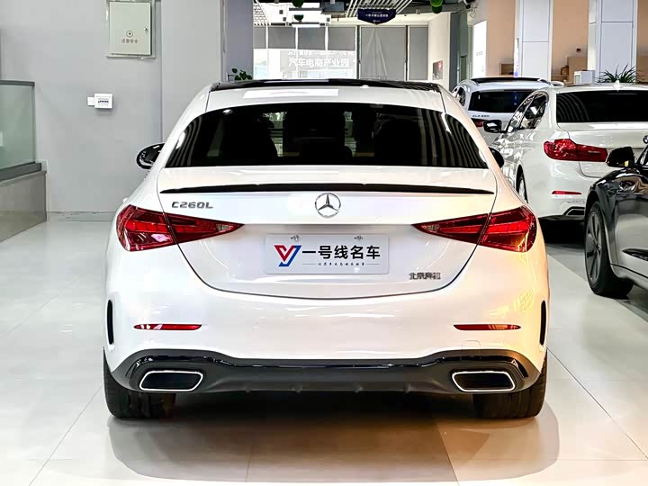 Фото 3 - Mercedes-Benz C-Class