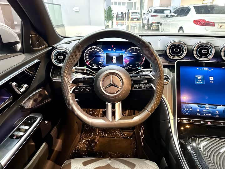 Фото 7 - Mercedes-Benz C-Class